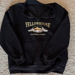 Yellowstone National Park Black Pullover